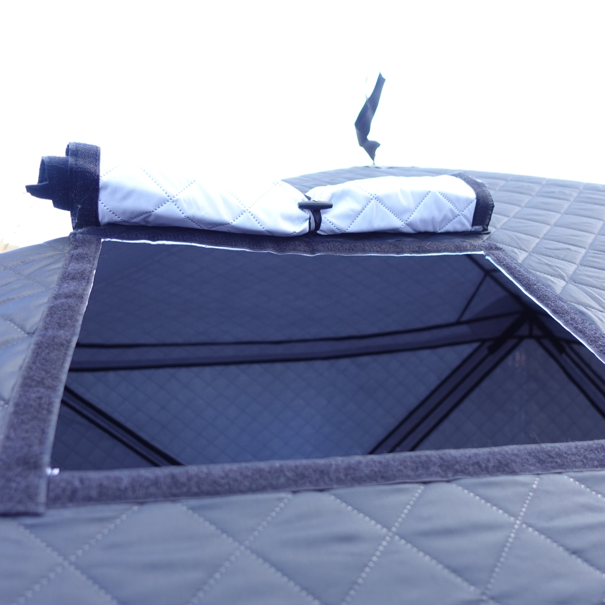 YŪGEN SAUNATELT MED OVN, SAUNAHUER OG SPAND (FORUDBESTILLING)