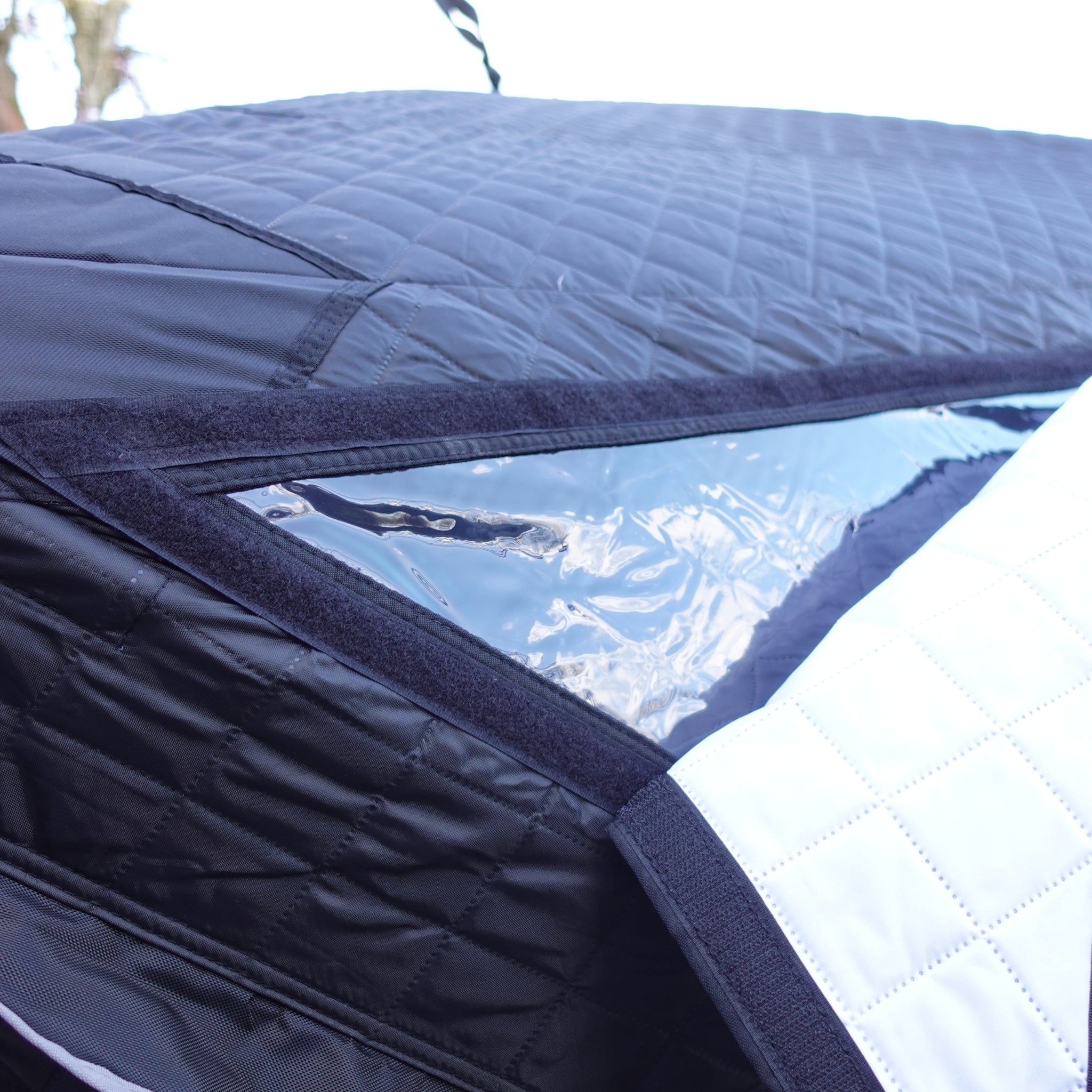 YŪGEN SAUNATELT MED OVN, SAUNAHUER OG SPAND (FORUDBESTILLING)